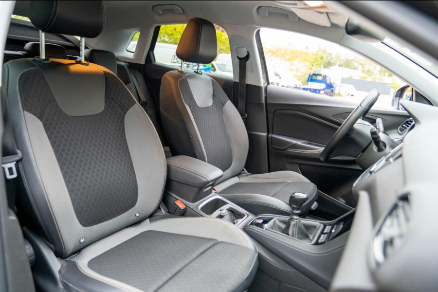 Opel Grandland X 1.2 Turbo Innovation|Prijs rijklaar incl. 12 mnd garantie|Trekhaak LMV Blindspot Stoel en stuurverwarming Carplay