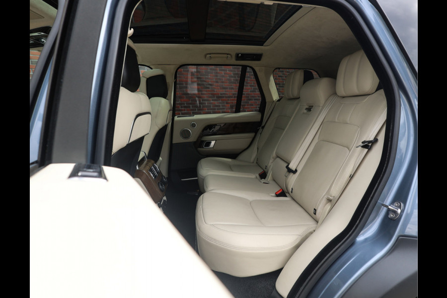 Land Rover Range Rover P400e Autobiography | Byron Blue - perfecte historie Land Rover Range Rover P400e Autobiography | Byron Blue - perfecte historie