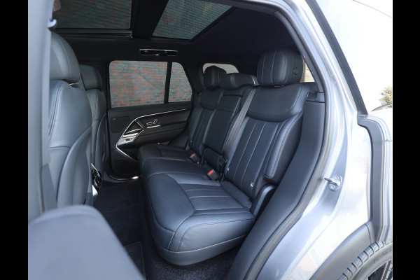 Land Rover Range Rover P510e HSE | Pano - Trekhaak - Massage Land Rover Range Rover P510e HSE | Pano - Trekhaak - Massage