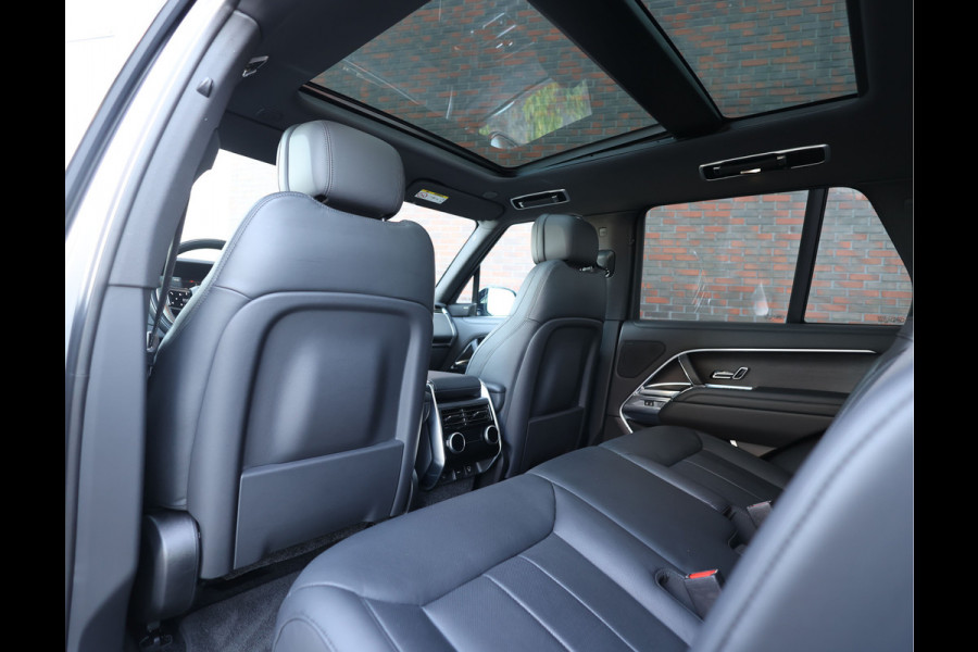 Land Rover Range Rover P510e HSE | Pano - Trekhaak - Massage Land Rover Range Rover P510e HSE | Pano - Trekhaak - Massage