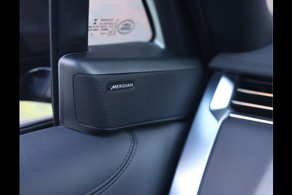 Land Rover Range Rover P510e HSE | Pano - Trekhaak - Massage Land Rover Range Rover P510e HSE | Pano - Trekhaak - Massage