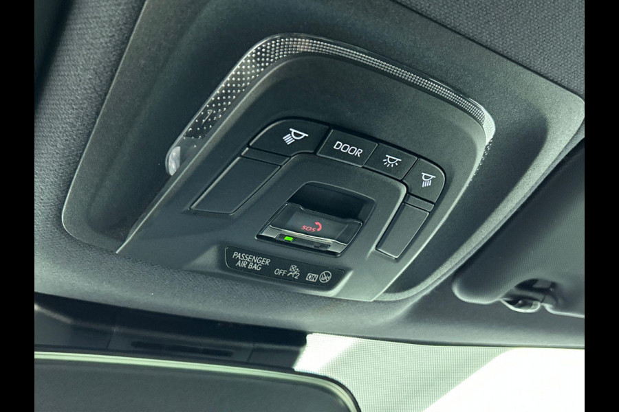 Toyota Corolla Touring Sports 1.8 Hybrid Automaat Active | Navigatie | Apple Carplay/Android Auto | Camera | Parkeersensoren | Adaptive Cruise Control | Full Led | Climate Control | Lichtmetalen velgen
