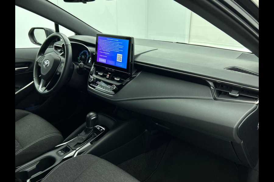 Toyota Corolla Touring Sports 1.8 Hybrid Automaat Active | Navigatie | Apple Carplay/Android Auto | Camera | Parkeersensoren | Adaptive Cruise Control | Full Led | Climate Control | Lichtmetalen velgen