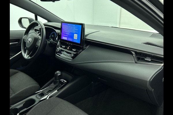 Toyota Corolla Touring Sports 1.8 Hybrid Automaat Active | Navigatie | Apple Carplay/Android Auto | Camera | Parkeersensoren | Adaptive Cruise Control | Full Led | Climate Control | Lichtmetalen velgen