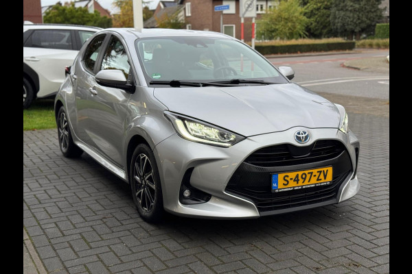 Toyota Yaris 1.5 Hybrid Dynamic | 16 inch, LED, Apple CarPlay/Android Auto, parkeercamera, Climate control, Adaptive cruise control Toyota Yaris 1.5 Hybrid Dynamic | 16 inch, LED, Apple CarPlay/Android Auto, parkeercamera, Climate control, Adaptive cruise control