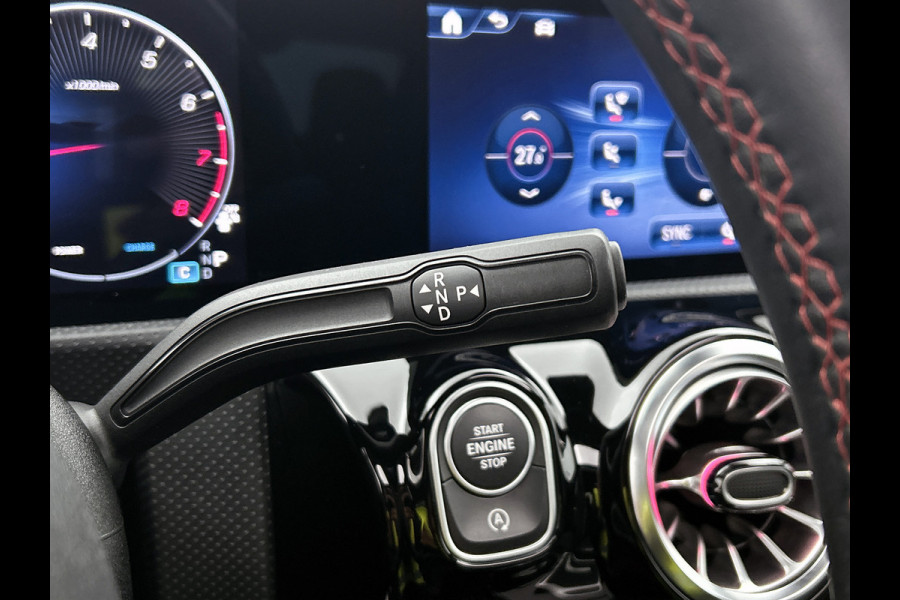 Mercedes-Benz CLA-Klasse 180 AMG Line Panoramadak | 5 spaaks lichtmetalen velgen MBUX wide screen | Navigatie | Parking support met camera achter | Inclusief 24 maanden Mercedes-Benz Certified garantie voor Europa. Mercedes-Benz CLA-Klasse 180 AMG Line Panoramadak | 5 spaaks lichtmetalen velgen MBUX wide screen | Navigatie | Parking support met camera achter | Inclusief 24 maanden Mercedes-Benz Certified garantie voor Europa.