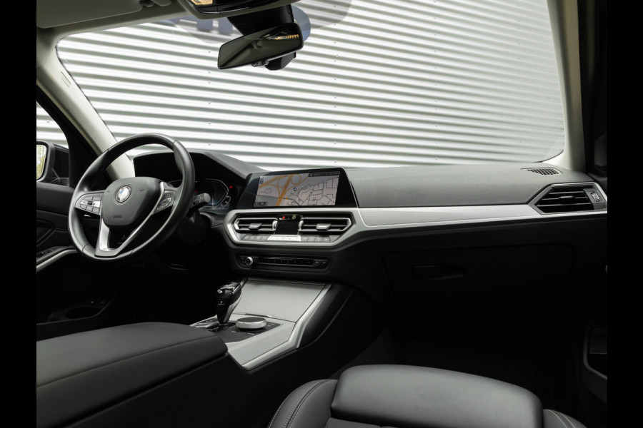 BMW 3 Serie Touring 330e xDrive - Panorama - ACC - Hifi - Sportstoelen - Stoelverwarming BMW 3 Serie Touring 330e xDrive - Panorama - ACC - Hifi - Sportstoelen - Stoelverwarming