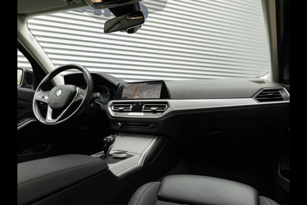 BMW 3 Serie Touring 330e xDrive - Panorama - ACC - Hifi - Sportstoelen - Stoelverwarming BMW 3 Serie Touring 330e xDrive - Panorama - ACC - Hifi - Sportstoelen - Stoelverwarming