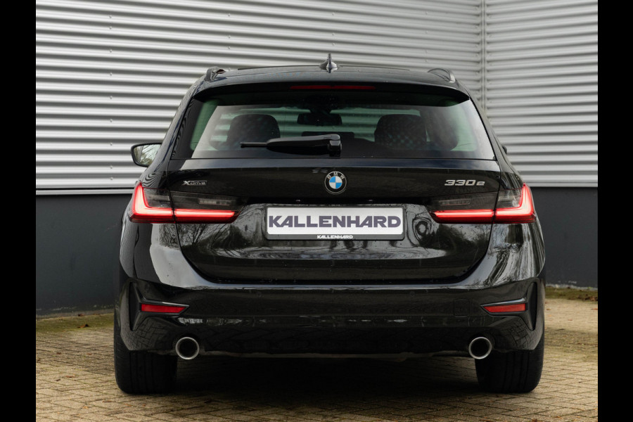 BMW 3 Serie Touring 330e xDrive - Panorama - ACC - Hifi - Sportstoelen - Stoelverwarming BMW 3 Serie Touring 330e xDrive - Panorama - ACC - Hifi - Sportstoelen - Stoelverwarming
