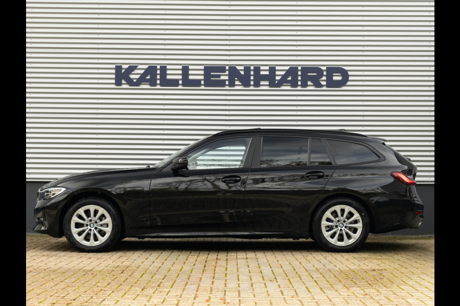 BMW 3 Serie Touring 330e xDrive - Panorama - ACC - Hifi - Sportstoelen - Stoelverwarming BMW 3 Serie Touring 330e xDrive - Panorama - ACC - Hifi - Sportstoelen - Stoelverwarming