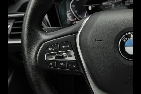 BMW 3 Serie Touring 330e xDrive - Panorama - ACC - Hifi - Sportstoelen - Stoelverwarming BMW 3 Serie Touring 330e xDrive - Panorama - ACC - Hifi - Sportstoelen - Stoelverwarming