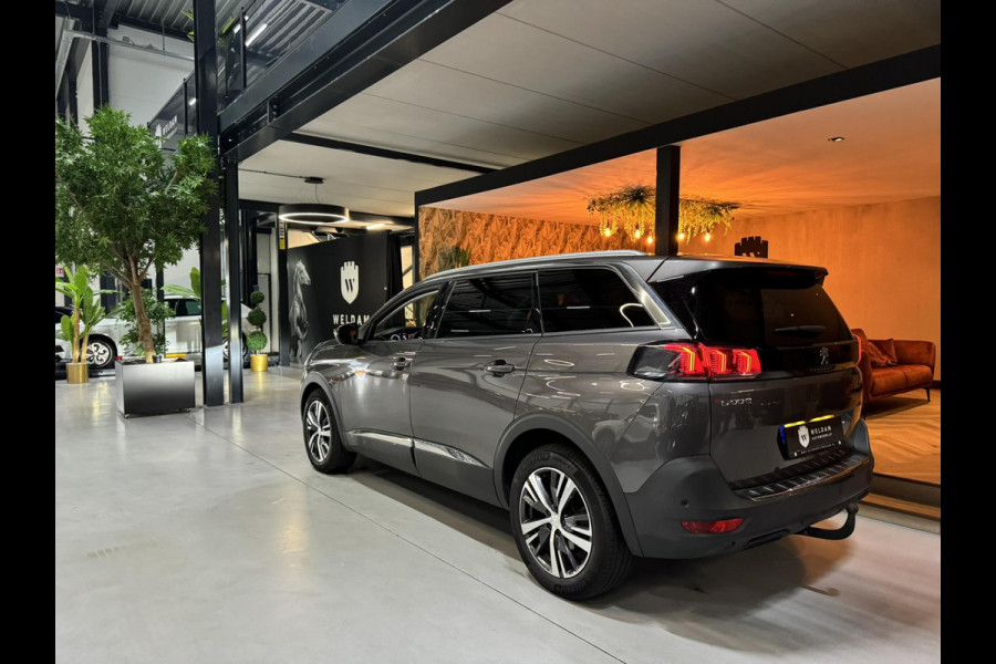 Peugeot 5008 1.2 PureTech Blue Lease Allure 7P. NAP Garantie Trekhaak Carplay Elek Achterklep Cruise Clima Navi Led Sfeer Rijklaar Peugeot 5008 1.2 PureTech Blue Lease Allure 7P. NAP Garantie Trekhaak Carplay Elek Achterklep Cruise Clima Navi Led Sfeer Rijklaar