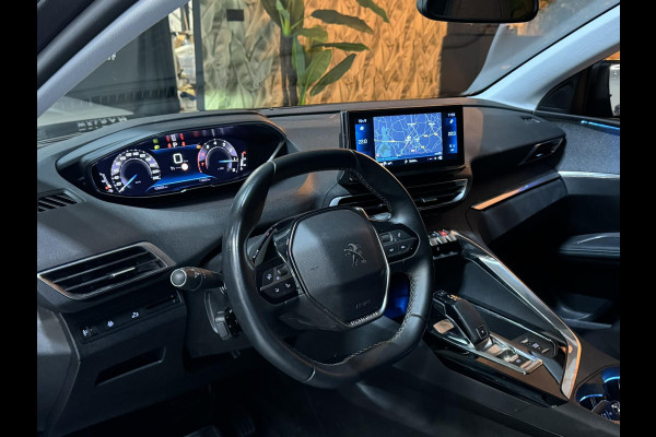 Peugeot 5008 1.2 PureTech Blue Lease Allure 7P. NAP Garantie Trekhaak Carplay Elek Achterklep Cruise Clima Navi Led Sfeer Rijklaar Peugeot 5008 1.2 PureTech Blue Lease Allure 7P. NAP Garantie Trekhaak Carplay Elek Achterklep Cruise Clima Navi Led Sfeer Rijklaar