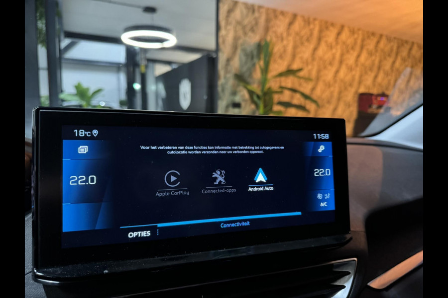 Peugeot 5008 1.2 PureTech Blue Lease Allure 7P. NAP Garantie Trekhaak Carplay Elek Achterklep Cruise Clima Navi Led Sfeer Rijklaar Peugeot 5008 1.2 PureTech Blue Lease Allure 7P. NAP Garantie Trekhaak Carplay Elek Achterklep Cruise Clima Navi Led Sfeer Rijklaar