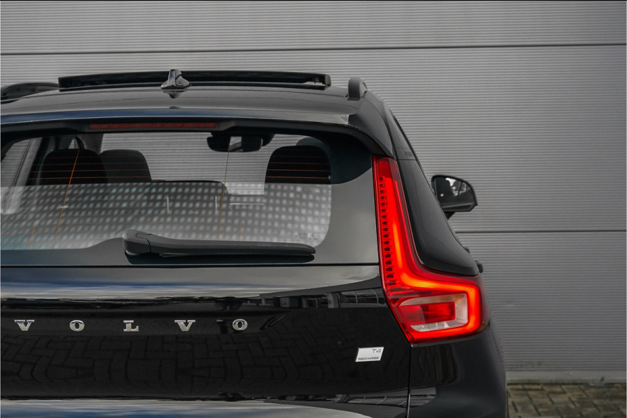Volvo XC40 1.5 T4 Recharge Pano 360° Camera H/K CarPlay Volvo XC40 1.5 T4 Recharge Pano 360° Camera H/K CarPlay