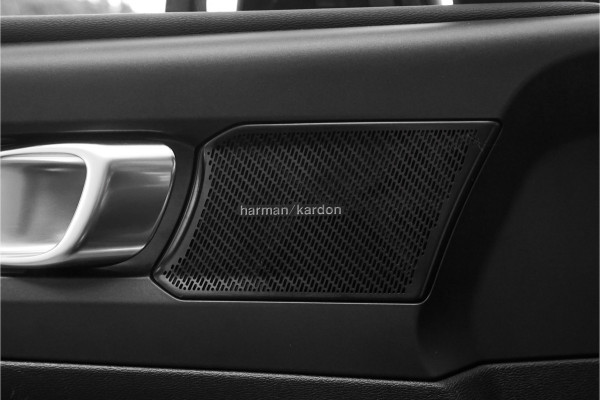 Volvo XC40 1.5 T4 Recharge Pano 360° Camera H/K CarPlay Volvo XC40 1.5 T4 Recharge Pano 360° Camera H/K CarPlay