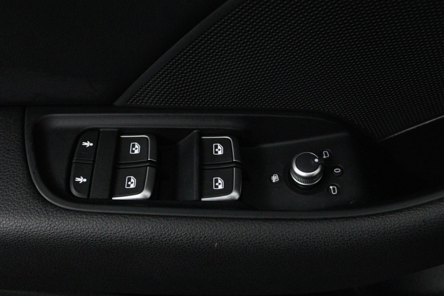 Audi A3 Sportback 35 TFSI CoD Advance Sport (BLACK PACK, VIRTUAL COCKPIT, STOELVERWARMING, 1e EIGENAAR, GOED ONDERHOUDEN)