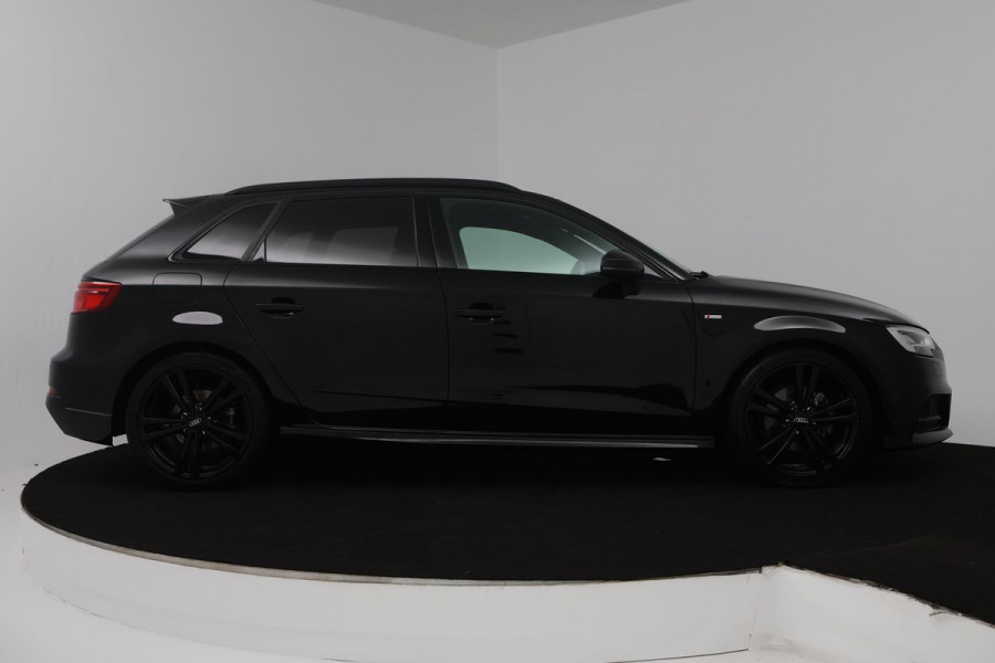 Audi A3 Sportback 35 TFSI CoD Advance Sport (BLACK PACK, VIRTUAL COCKPIT, STOELVERWARMING, 1e EIGENAAR, GOED ONDERHOUDEN)