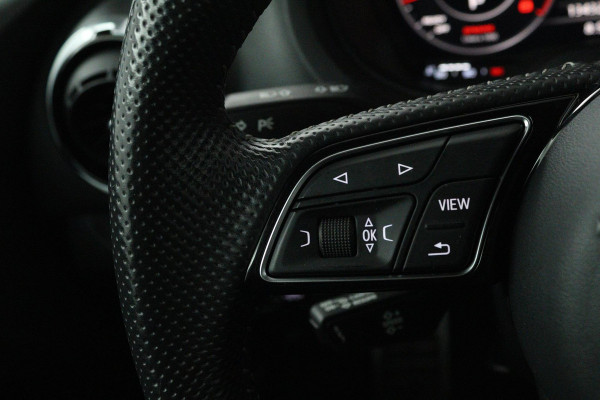 Audi A3 Sportback 35 TFSI CoD Advance Sport (BLACK PACK, VIRTUAL COCKPIT, STOELVERWARMING, 1e EIGENAAR, GOED ONDERHOUDEN)