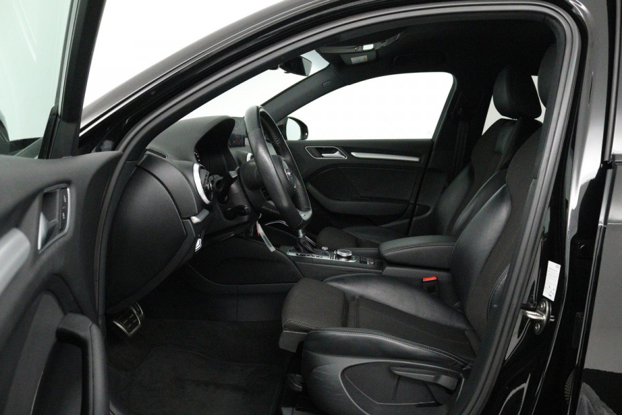 Audi A3 Sportback 35 TFSI CoD Advance Sport (BLACK PACK, VIRTUAL COCKPIT, STOELVERWARMING, 1e EIGENAAR, GOED ONDERHOUDEN)