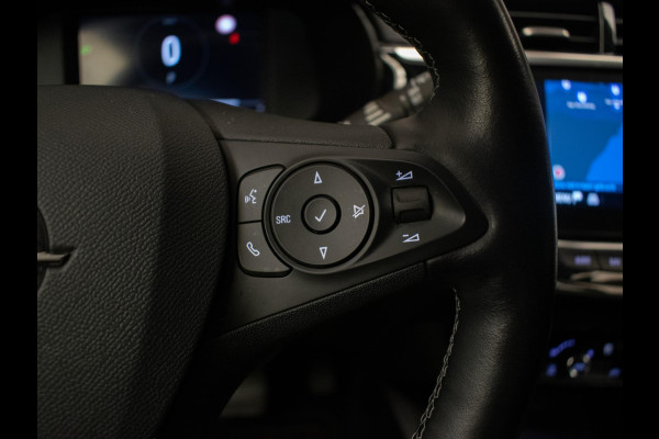 Opel CORSA-E Elegance 50 kWh Sport (APPLE CARPLAY,STOEL/STUURVERWARMING,NAVI,CRUISE,LEDER,CLIMATE,PDC,KEYLESS,SPORTSTOELEN)