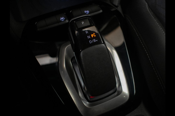 Opel CORSA-E Elegance 50 kWh Sport (APPLE CARPLAY,STOEL/STUURVERWARMING,NAVI,CRUISE,LEDER,CLIMATE,PDC,KEYLESS,SPORTSTOELEN)