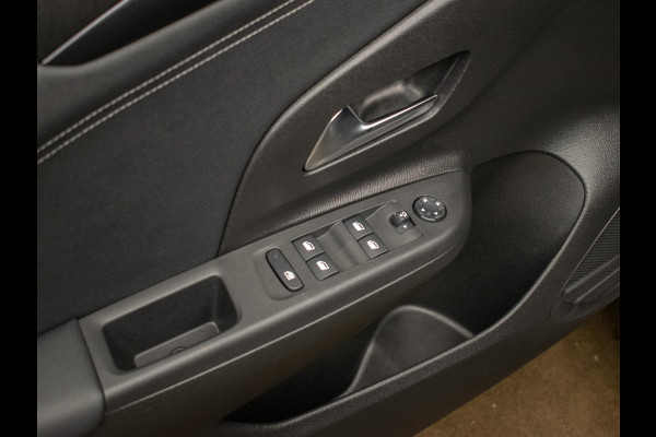 Opel CORSA-E Elegance 50 kWh Sport (APPLE CARPLAY,STOEL/STUURVERWARMING,NAVI,CRUISE,LEDER,CLIMATE,PDC,KEYLESS,SPORTSTOELEN)