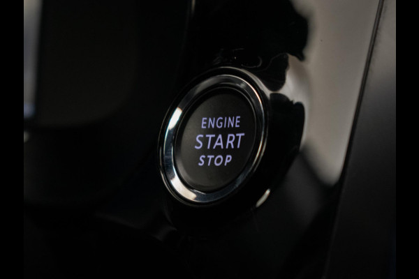 Opel CORSA-E Elegance 50 kWh Sport (APPLE CARPLAY,STOEL/STUURVERWARMING,NAVI,CRUISE,LEDER,CLIMATE,PDC,KEYLESS,SPORTSTOELEN)