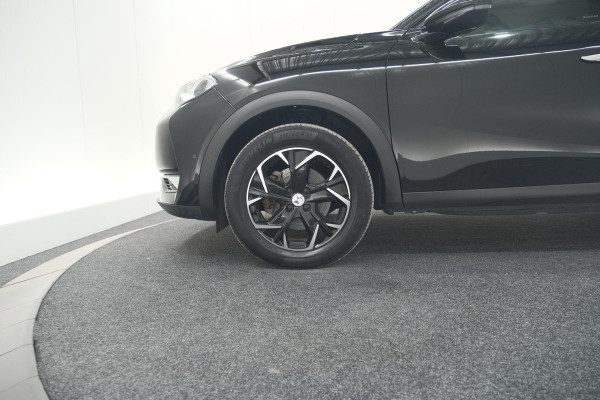 DS DS 3 Crossback E-Tense So Chic 50 kWh | 3 Fase | Camera | Dodehoekdetectie | Apple Carplay DS DS 3 Crossback E-Tense So Chic 50 kWh | 3 Fase | Camera | Dodehoekdetectie | Apple Carplay
