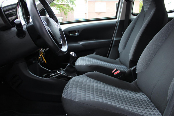 Peugeot 108 1.0 e-VTi Allure Airco Camera Carplay Nap Peugeot 108 1.0 e-VTi Allure Airco Camera Carplay Nap