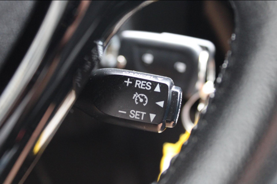 Peugeot 108 1.0 e-VTi Allure Airco Camera Carplay Nap Peugeot 108 1.0 e-VTi Allure Airco Camera Carplay Nap