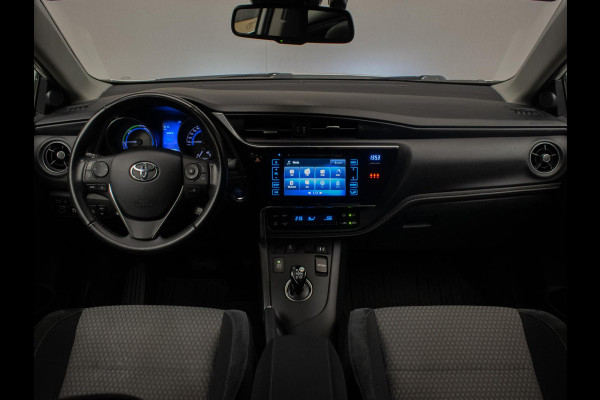 Toyota Auris Touring Sports 1.8 Hybrid Dynamic Go Sport (NAVI,CAMERA,CLIMATE,CRUISE,PDC,GETINT,DAB,SPORTSTOELEN,LM VELGEN)