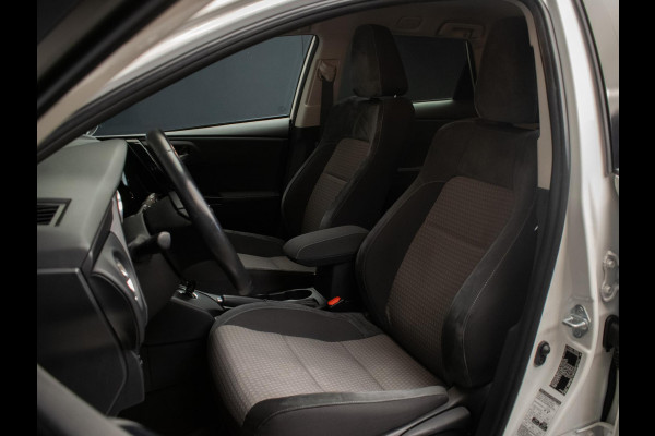 Toyota Auris Touring Sports 1.8 Hybrid Dynamic Go Sport (NAVI,CAMERA,CLIMATE,CRUISE,PDC,GETINT,DAB,SPORTSTOELEN,LM VELGEN)