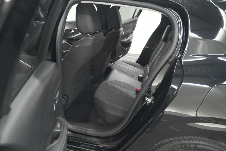 Peugeot 208 PureTech 100 Allure | Parkeersensoren | Navigatie | Apple Carplay Peugeot 208 PureTech 100 Allure | Parkeersensoren | Navigatie | Apple Carplay