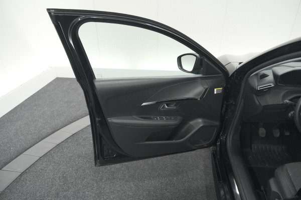 Peugeot 208 PureTech 100 Allure | Parkeersensoren | Navigatie | Apple Carplay Peugeot 208 PureTech 100 Allure | Parkeersensoren | Navigatie | Apple Carplay