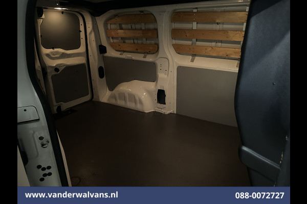 Peugeot Expert 1.6 BlueHDI L2H1 Euro6 Airco | Navigatie | Apple Carplay | Cruisecontrol | Imperiaal | Trekhaak Parkeersensoren,  Android Auto Peugeot Expert 1.6 BlueHDI L2H1 Euro6 Airco | Navigatie | Apple Carplay | Cruisecontrol | Imperiaal | Trekhaak Parkeersensoren,  Android Auto