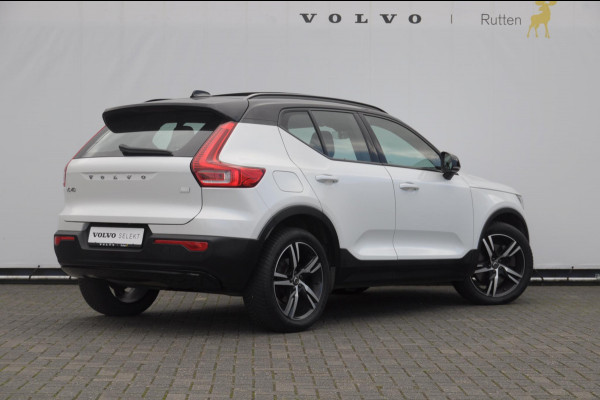 Volvo XC40 T5 262PK Automaat Recharge R-Design / BLIS / Stoel - en stuurwielverwarming / Leder met alcantara interieur / Parkeersensoren met 360 camera / Keyless entry / Elektrische stoelen met geheugen / Panoramadak / Harman kardon Volvo XC40 T5 262PK Automaat Recharge R-Design / BLIS / Stoel - en stuurwielverwarming / Leder met alcantara interieur / Parkeersensoren met 360 camera / Keyless entry / Elektrische stoelen met geheugen / Panoramadak / Harman kardon