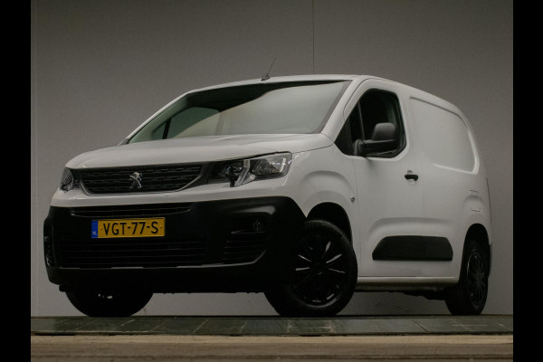 Peugeot Partner 1.5 BlueHDI Premium Sport (CLIMATE,BLUETOOTH,PDC,SCHUIFDEUR,DAB,LED,SPORTSTOELEN,TREKHAAK,NIEUWE APK,NETTE STAAT)