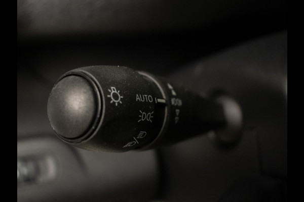 Peugeot Partner 1.5 BlueHDI Premium Sport (CLIMATE,BLUETOOTH,PDC,SCHUIFDEUR,DAB,LED,SPORTSTOELEN,TREKHAAK,NIEUWE APK,NETTE STAAT)