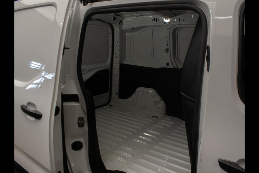 Peugeot Partner 1.5 BlueHDI Premium Sport (CLIMATE,BLUETOOTH,PDC,SCHUIFDEUR,DAB,LED,SPORTSTOELEN,TREKHAAK,NIEUWE APK,NETTE STAAT)