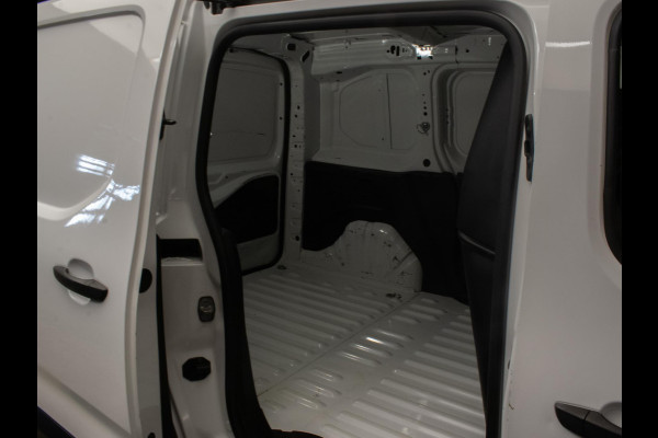 Peugeot Partner 1.5 BlueHDI Premium Sport (CLIMATE,BLUETOOTH,PDC,SCHUIFDEUR,DAB,LED,SPORTSTOELEN,TREKHAAK,NIEUWE APK,NETTE STAAT)