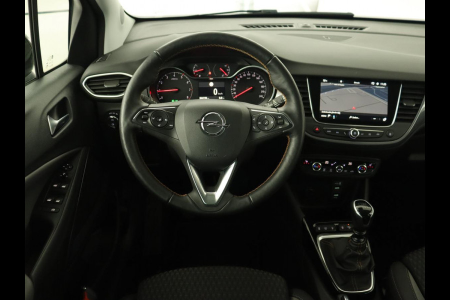 Opel Crossland X 1.2 Turbo Innovation | 44.100km NAP | Stoelverwarming | Camera | Trekhaak | Carplay | Dodehoek detectie | Navigatie | Keyless | Climate control | Cruise control | Park Assist | Full LED