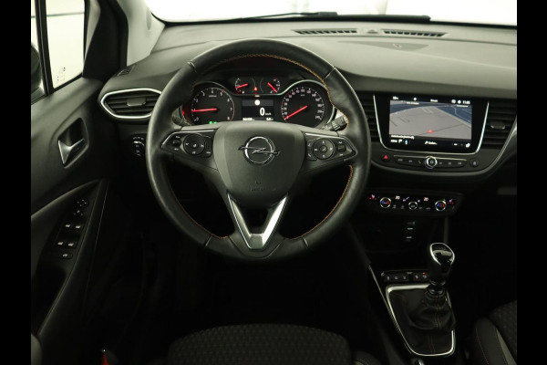 Opel Crossland X 1.2 Turbo Innovation | 44.100km NAP | Stoelverwarming | Camera | Trekhaak | Carplay | Dodehoek detectie | Navigatie | Keyless | Climate control | Cruise control | Park Assist | Full LED