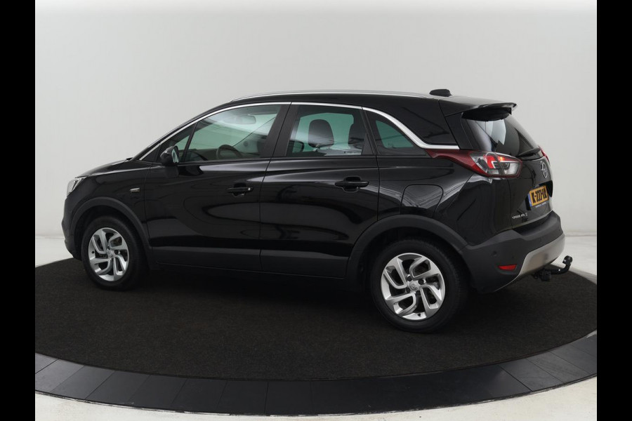 Opel Crossland X 1.2 Turbo Innovation | 44.100km NAP | Stoelverwarming | Camera | Trekhaak | Carplay | Dodehoek detectie | Navigatie | Keyless | Climate control | Cruise control | Park Assist | Full LED