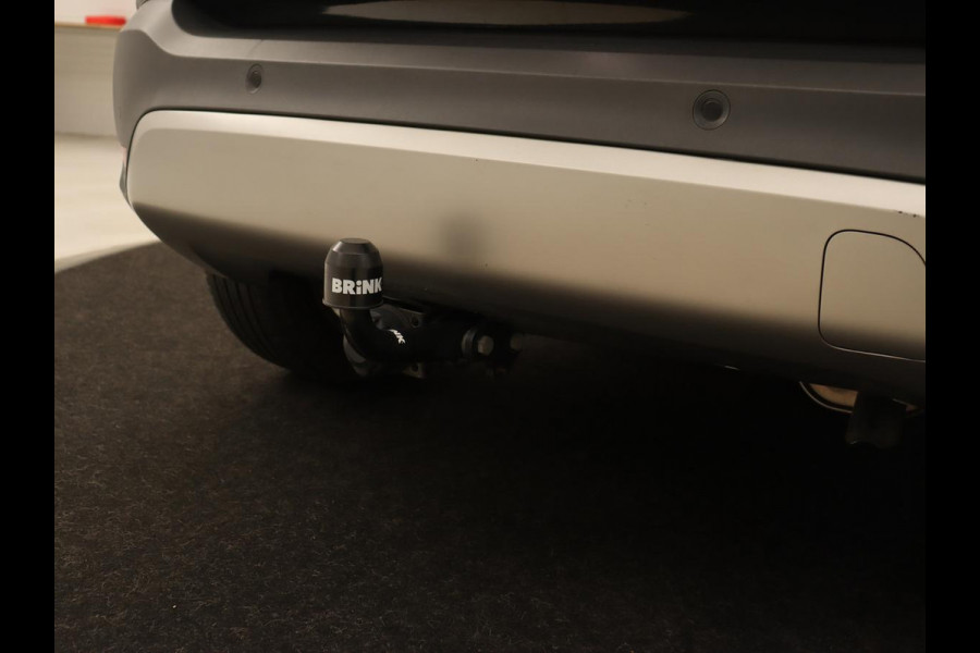 Opel Crossland X 1.2 Turbo Innovation | 44.100km NAP | Stoelverwarming | Camera | Trekhaak | Carplay | Dodehoek detectie | Navigatie | Keyless | Climate control | Cruise control | Park Assist | Full LED