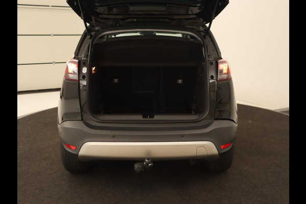 Opel Crossland X 1.2 Turbo Innovation | 44.100km NAP | Stoelverwarming | Camera | Trekhaak | Carplay | Dodehoek detectie | Navigatie | Keyless | Climate control | Cruise control | Park Assist | Full LED