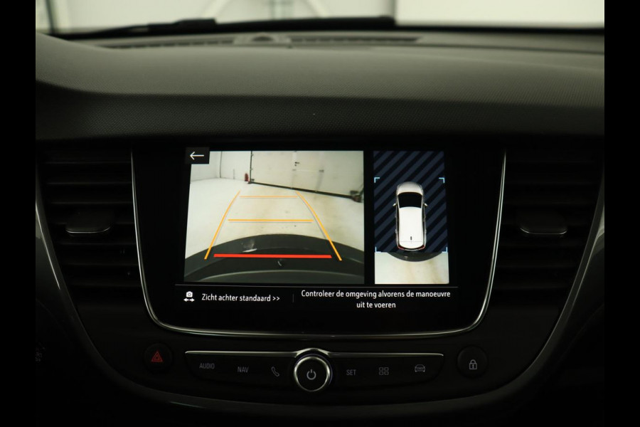 Opel Crossland X 1.2 Turbo Innovation | 44.100km NAP | Stoelverwarming | Camera | Trekhaak | Carplay | Dodehoek detectie | Navigatie | Keyless | Climate control | Cruise control | Park Assist | Full LED