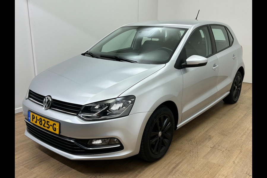 Volkswagen Polo Occasion 1.2 TSI Comfortline | Grijs | Airco | Tweedehands Volkswagen Polo | Zwarte velgen | Carplay