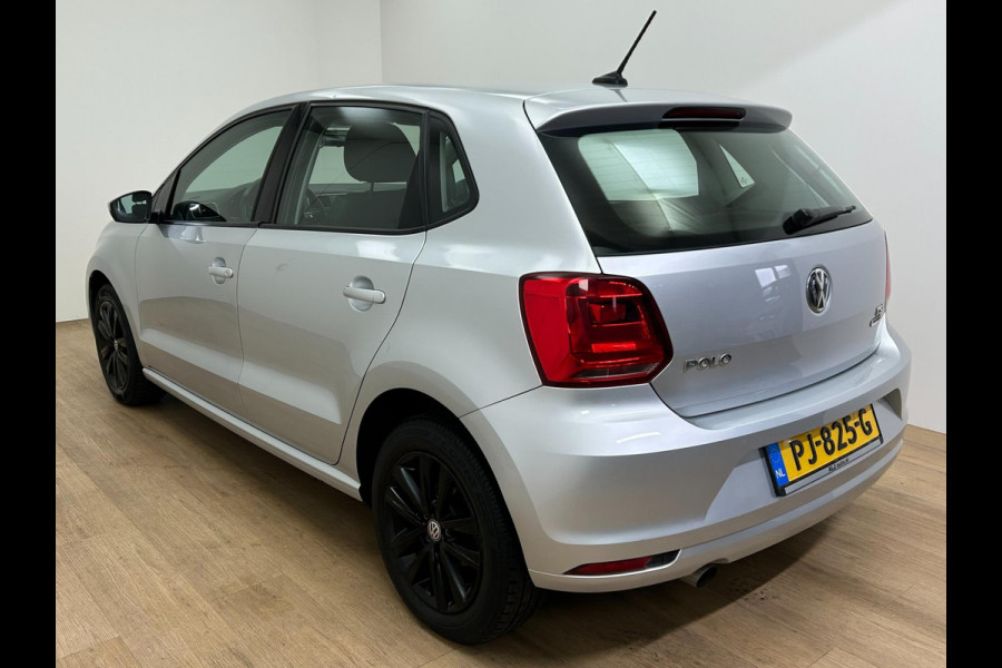 Volkswagen Polo Occasion 1.2 TSI Comfortline | Grijs | Airco | Tweedehands Volkswagen Polo | Zwarte velgen | Carplay