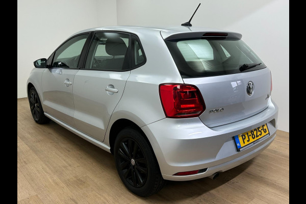 Volkswagen Polo Occasion 1.2 TSI Comfortline | Grijs | Airco | Tweedehands Volkswagen Polo | Zwarte velgen | Carplay